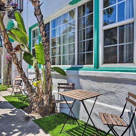 Charming Renovated Avalon Townhome, Walk To Beach! エクステリア 写真