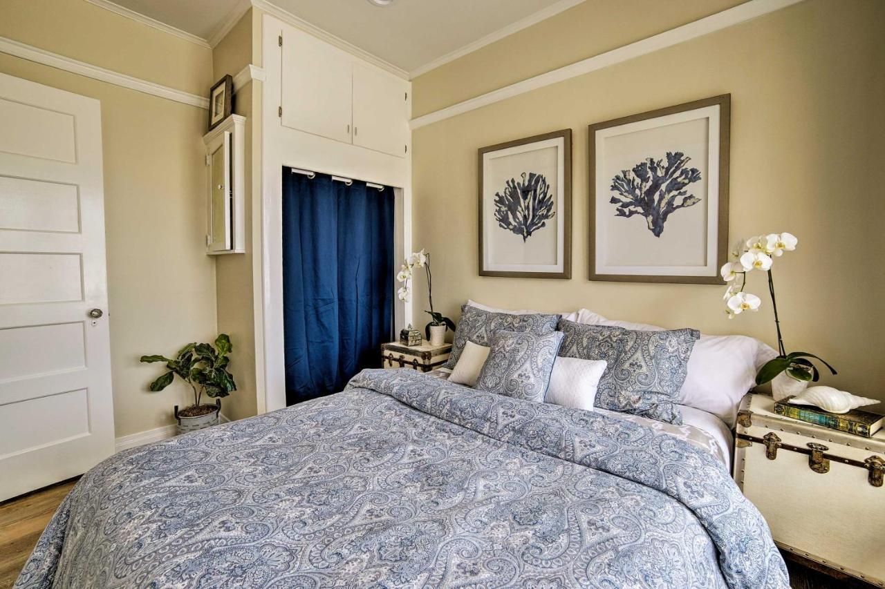 Charming Renovated Avalon Townhome, Walk To Beach! エクステリア 写真